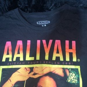 Graphic Aaliyah tee